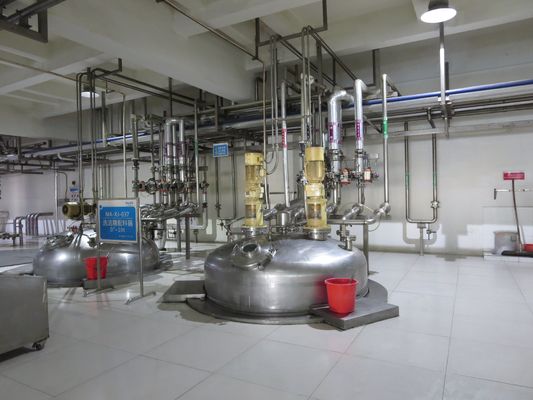 उच्च स्वच्छ उत्पादन पर्यावरण के साथ तरल साबुन बनाने की मशीन